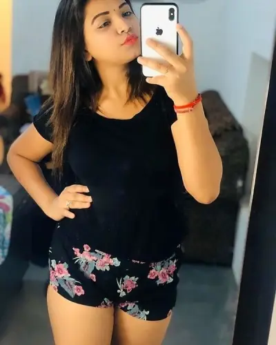 Rasra Escorts