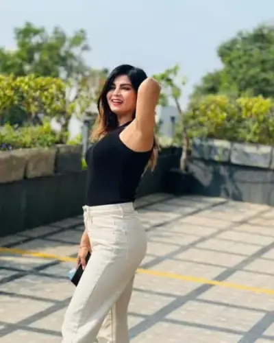 Call Girls Rasra Cash On Delivery